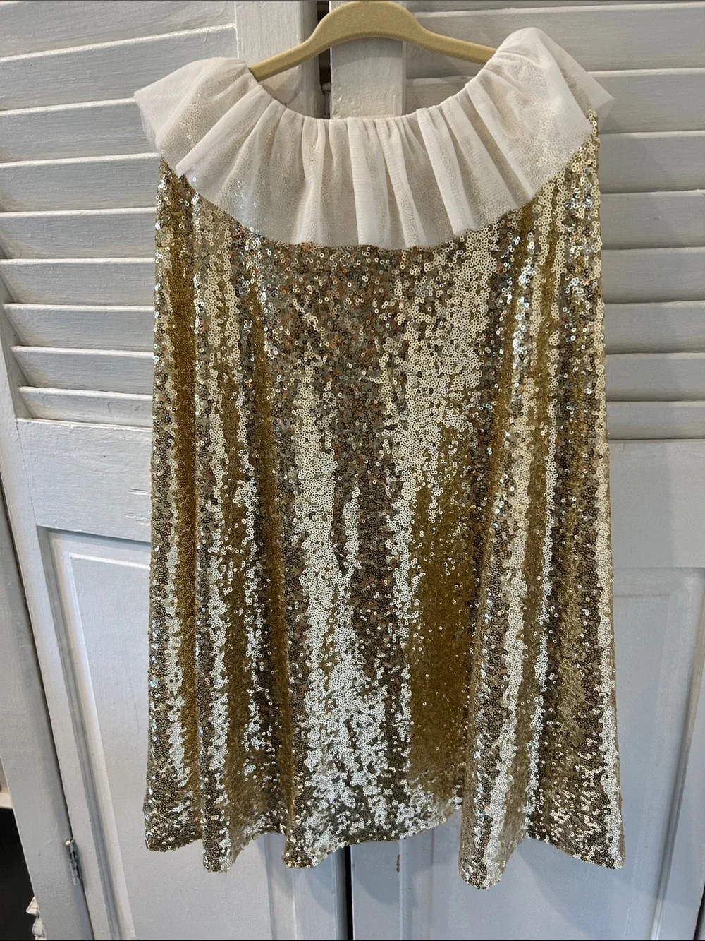 Meri Meri Gold Sequin Cape with Cream Ruffle Collar